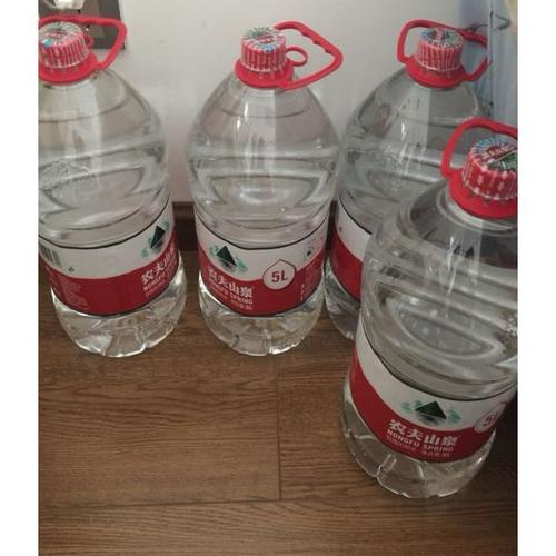 農(nóng)夫山泉天然飲用水5l4整箱裝